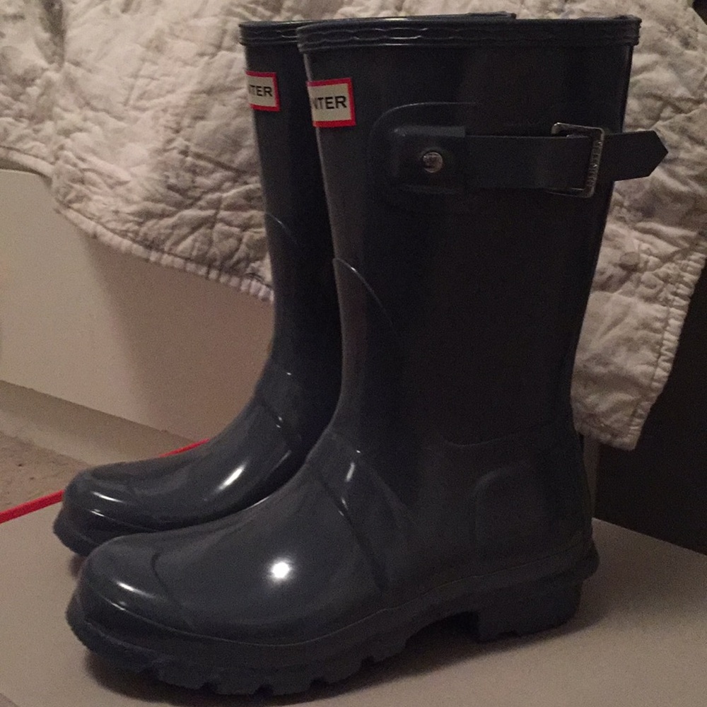 Hunter mid calf rain boots